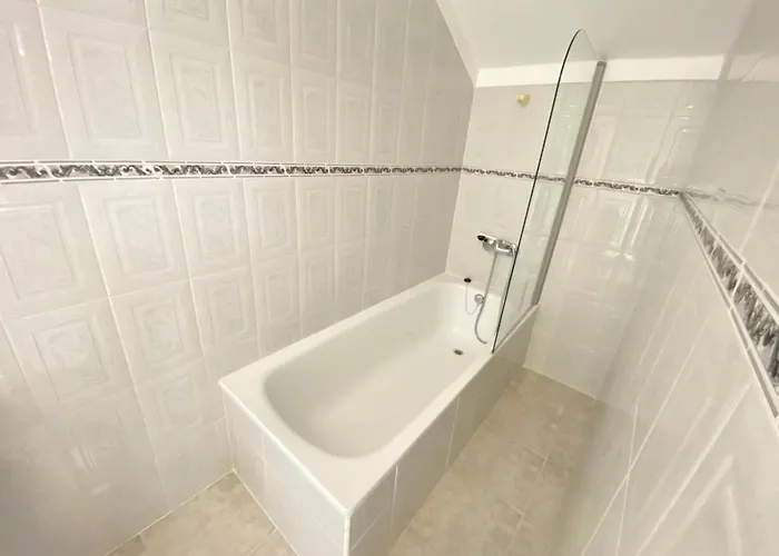 F4 * エリセイラ